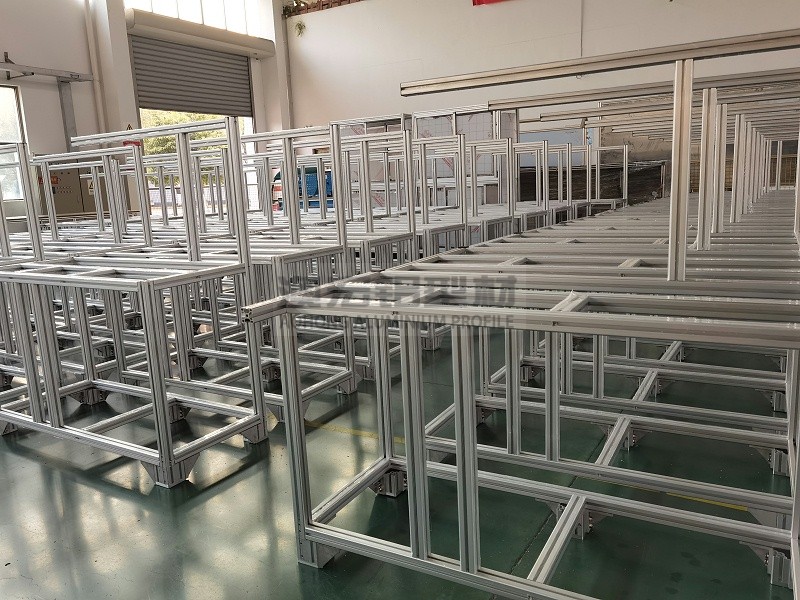 發(fā)動機機架鋁型材設(shè)計