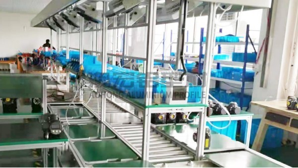 工業(yè)鋁型材在裝配線工作臺中的三大優(yōu)勢解析