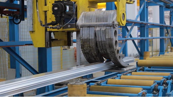 綠色擠壓，賦能未來：澳宏引領(lǐng)工業(yè)鋁型材可持續(xù)發(fā)展新篇章