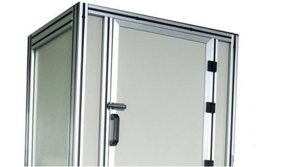 晚上想在家唱歌又怕吵到鄰居，怎么辦？