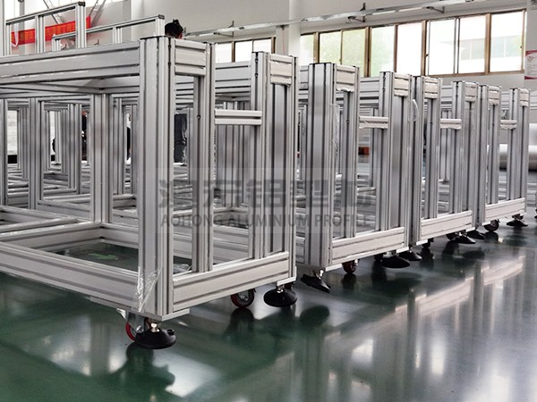 光伏設(shè)備支架